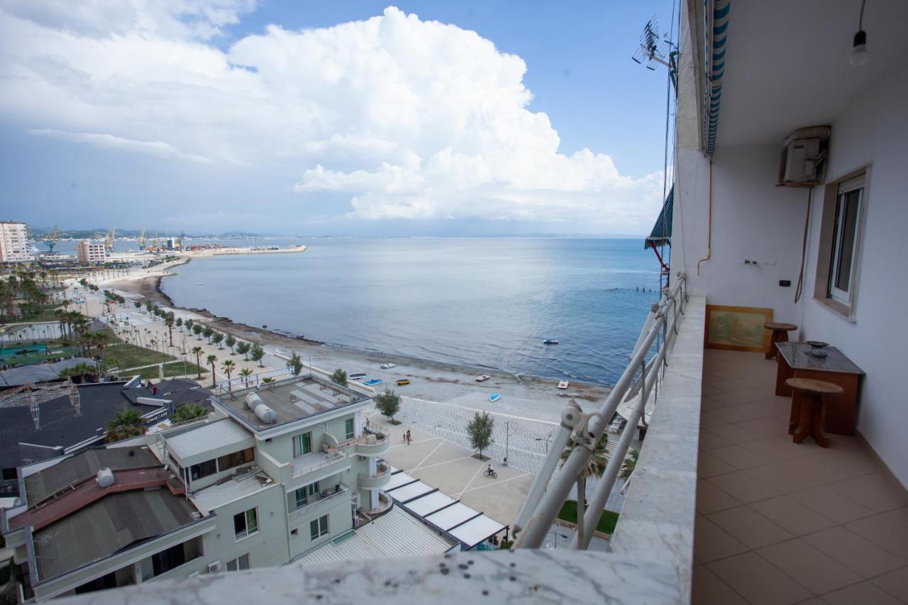 Sea View Holiday In Center Apartament *