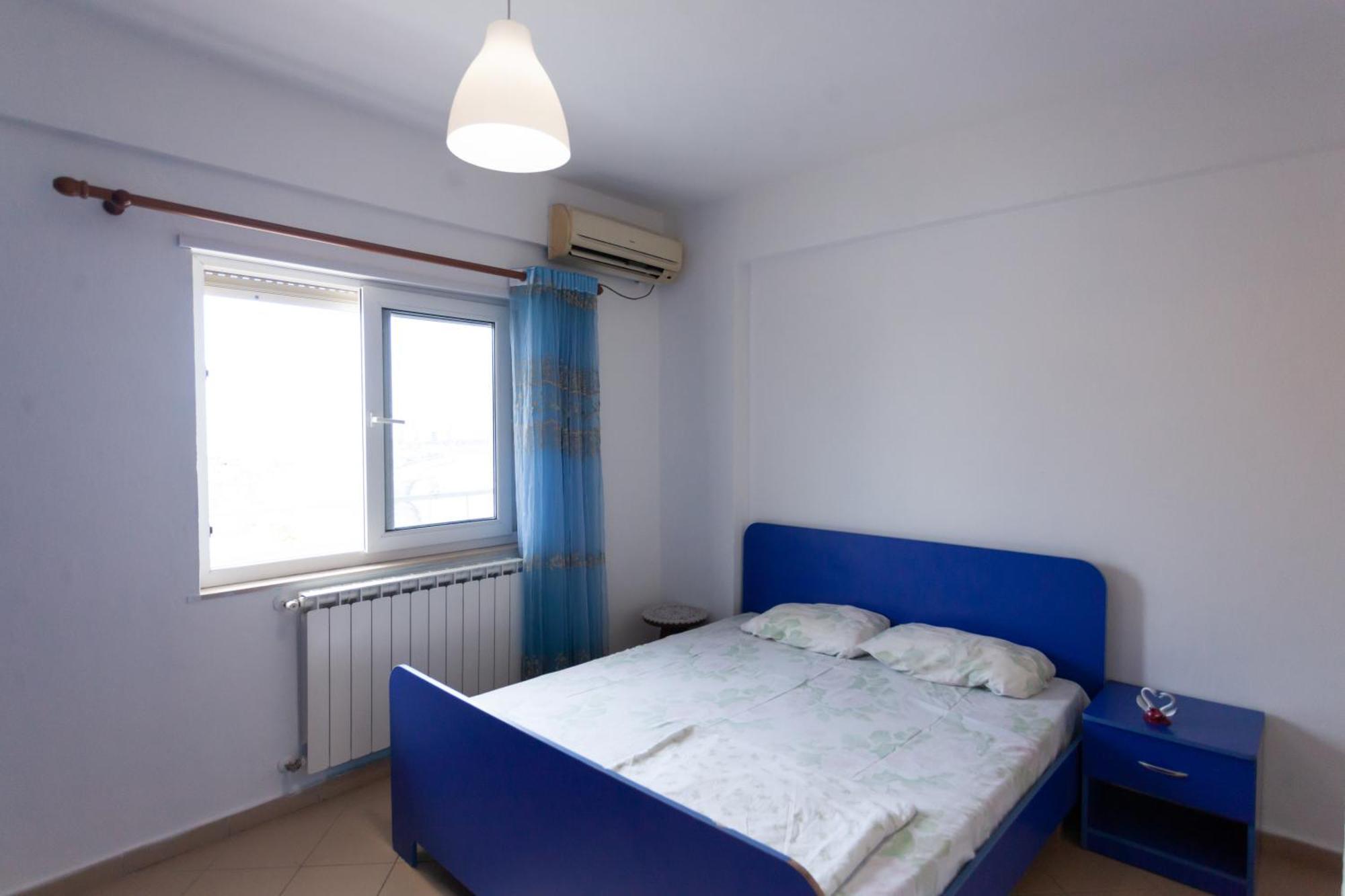 Sea View Holiday In Center Apartament